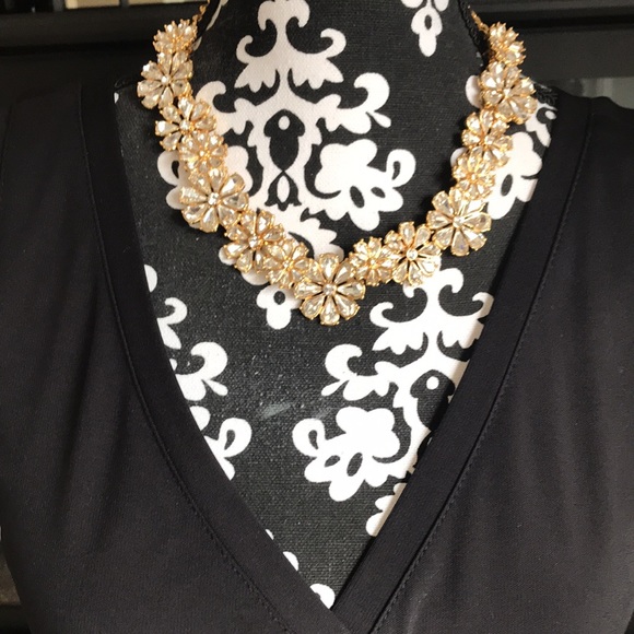 Gorgeous LBD. - Picture 4 of 14